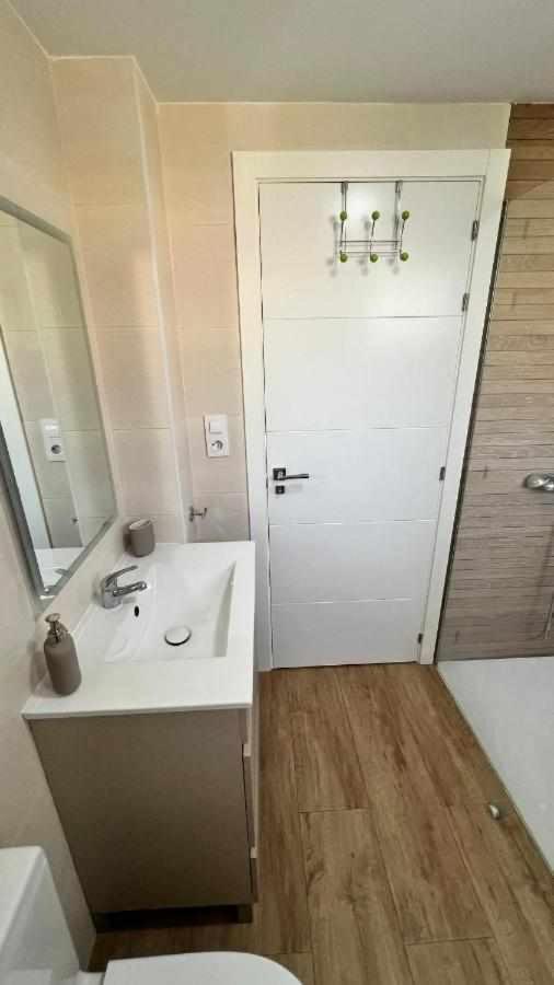Apartamenticos Plaza Del Pilar III Zaragoza Exterior photo